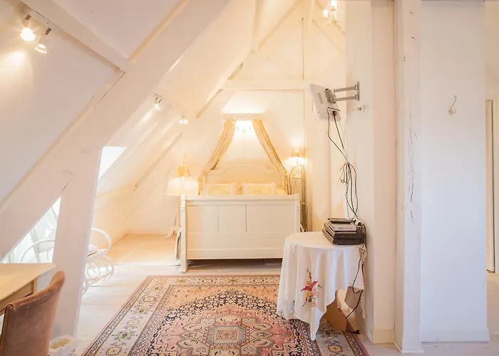 La Vieille Abbaye Couette-café 3*