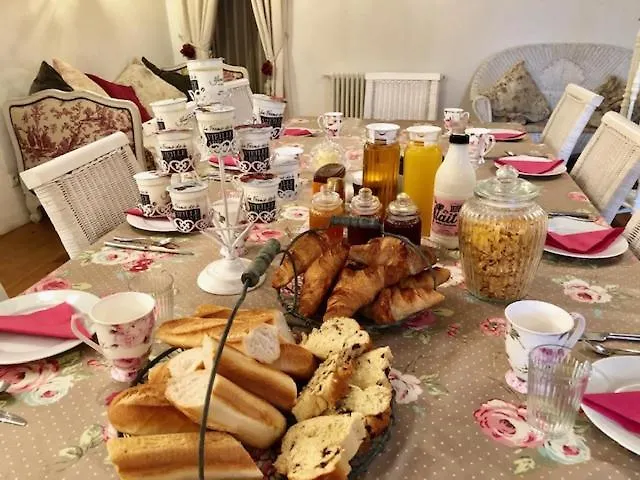 Couette-café La Vieille Abbaye 3*